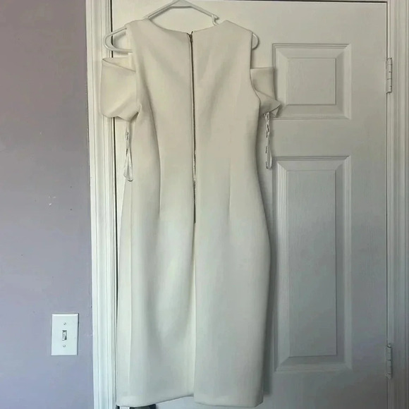 NWOT Calvin Klein Cold Shoulder Scuba Dress Size 8 - Picture 5 of 6